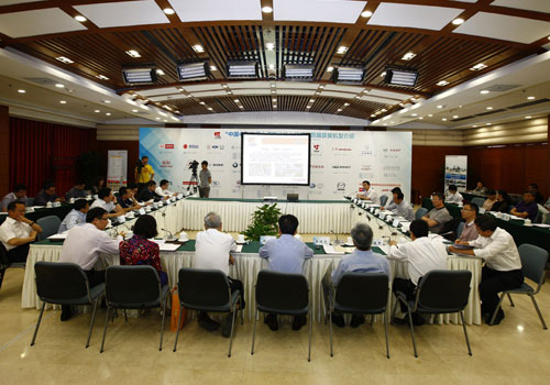 2013中国汽车发动机沙龙 发核心技术趋势，促技术交流